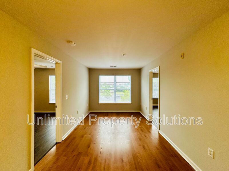 3 Bedroom Condo - Great location - near UNCW, Randall Parkway, MLK Parkway - everything! property image