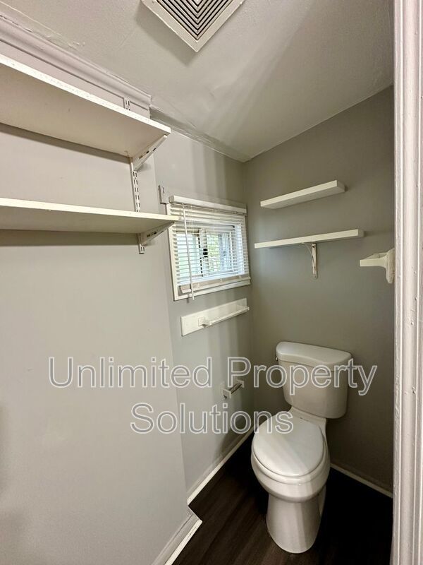 Downtown Wilmington - Bungalow Style - 2BD/1BA property image