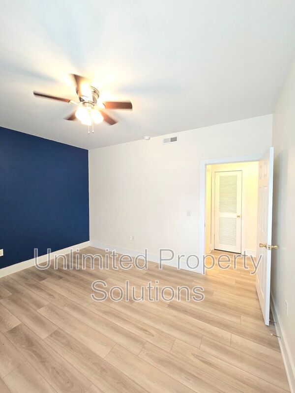 Trolley Path - Minutes to Downtown WILM, Novant Medical Center, Independence Mall & More! property image