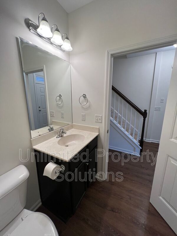 SAYLOR'S WATCH - 3 Bedroom Townhome in Monkey Junction/South Wilmington! property image