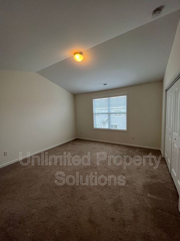 SAYLOR'S WATCH - 3 Bedroom Townhome in Monkey Junction/South Wilmington! property image