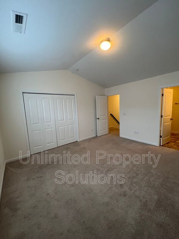 SAYLOR'S WATCH - 3 Bedroom Townhome in Monkey Junction/South Wilmington! property image