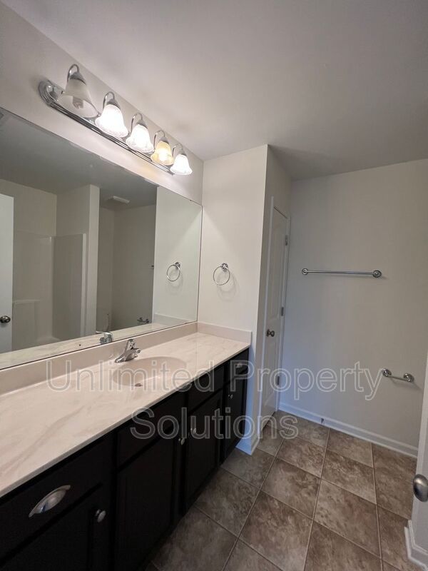 SAYLOR'S WATCH - 3 Bedroom Townhome in Monkey Junction/South Wilmington! property image