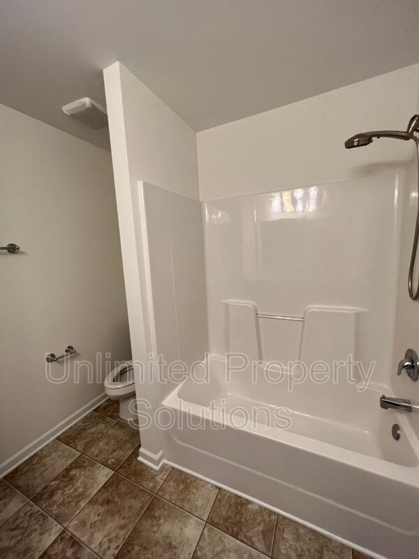 SAYLOR'S WATCH - 3 Bedroom Townhome in Monkey Junction/South Wilmington! property image