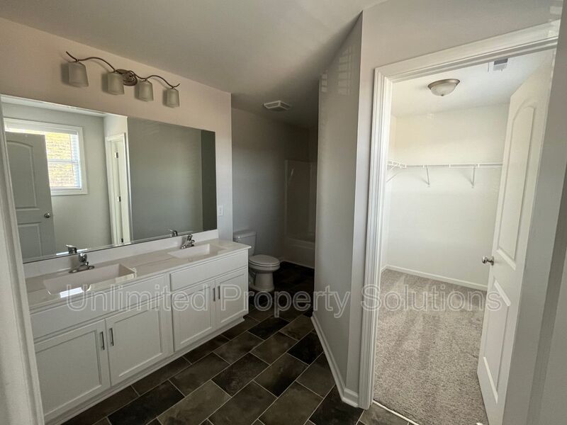 Leland - Newer construction house with 2-car garage! property image