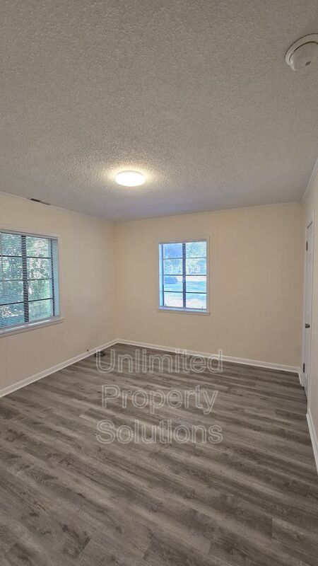 WRIGHTSVILLE AVENUE - 4 Bedroom - Minutes to Novant Health Cape Fear Hospital! property image
