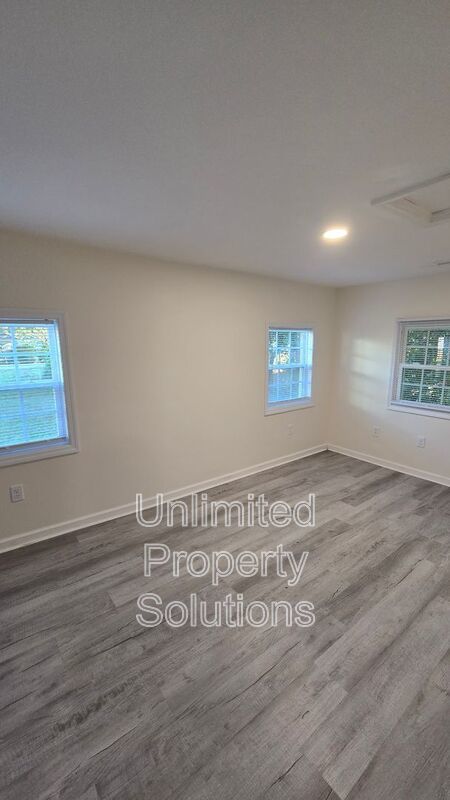 WRIGHTSVILLE AVENUE - Historic charm and bungalow ready for move in! Flexible Lease Terms Available! property image