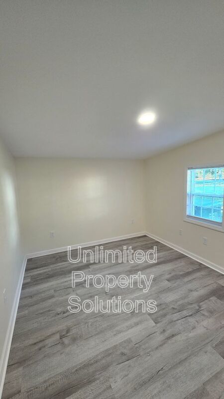 WRIGHTSVILLE AVENUE - Historic charm and bungalow ready for move in! Flexible Lease Terms Available! property image