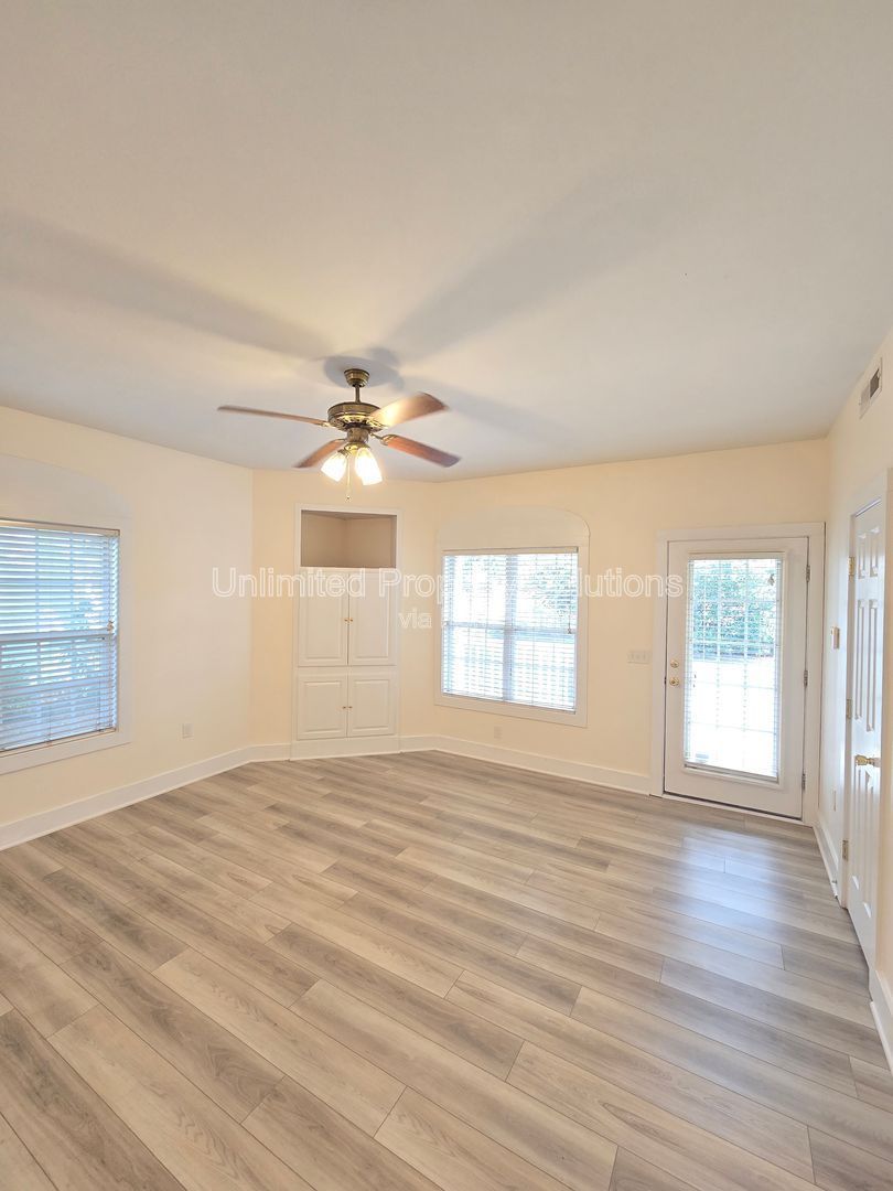 Trolley Path - MOVE IN SPECIAL - $500 OFF FIRST MONTH'S RENT - Minutes to Downtown WILM, Novant Medical Center, Independence Mall & More! property image