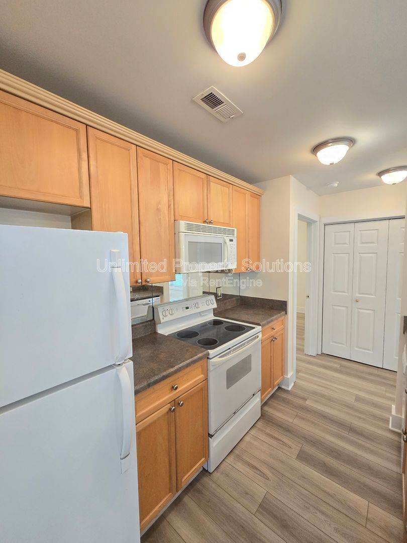 Trolley Path - MOVE IN SPECIAL - $500 OFF FIRST MONTH'S RENT - Minutes to Downtown WILM, Novant Medical Center, Independence Mall & More! property image