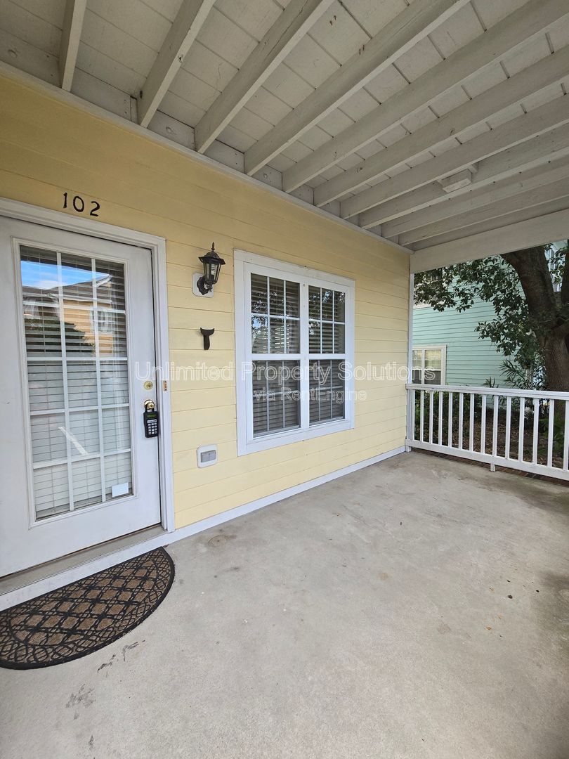 Trolley Path - MOVE IN SPECIAL - $500 OFF FIRST MONTH'S RENT - Minutes to Downtown WILM, Novant Medical Center, Independence Mall & More! property image