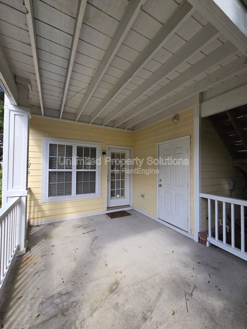 Trolley Path - MOVE IN SPECIAL - $500 OFF FIRST MONTH'S RENT - Minutes to Downtown WILM, Novant Medical Center, Independence Mall & More! property image