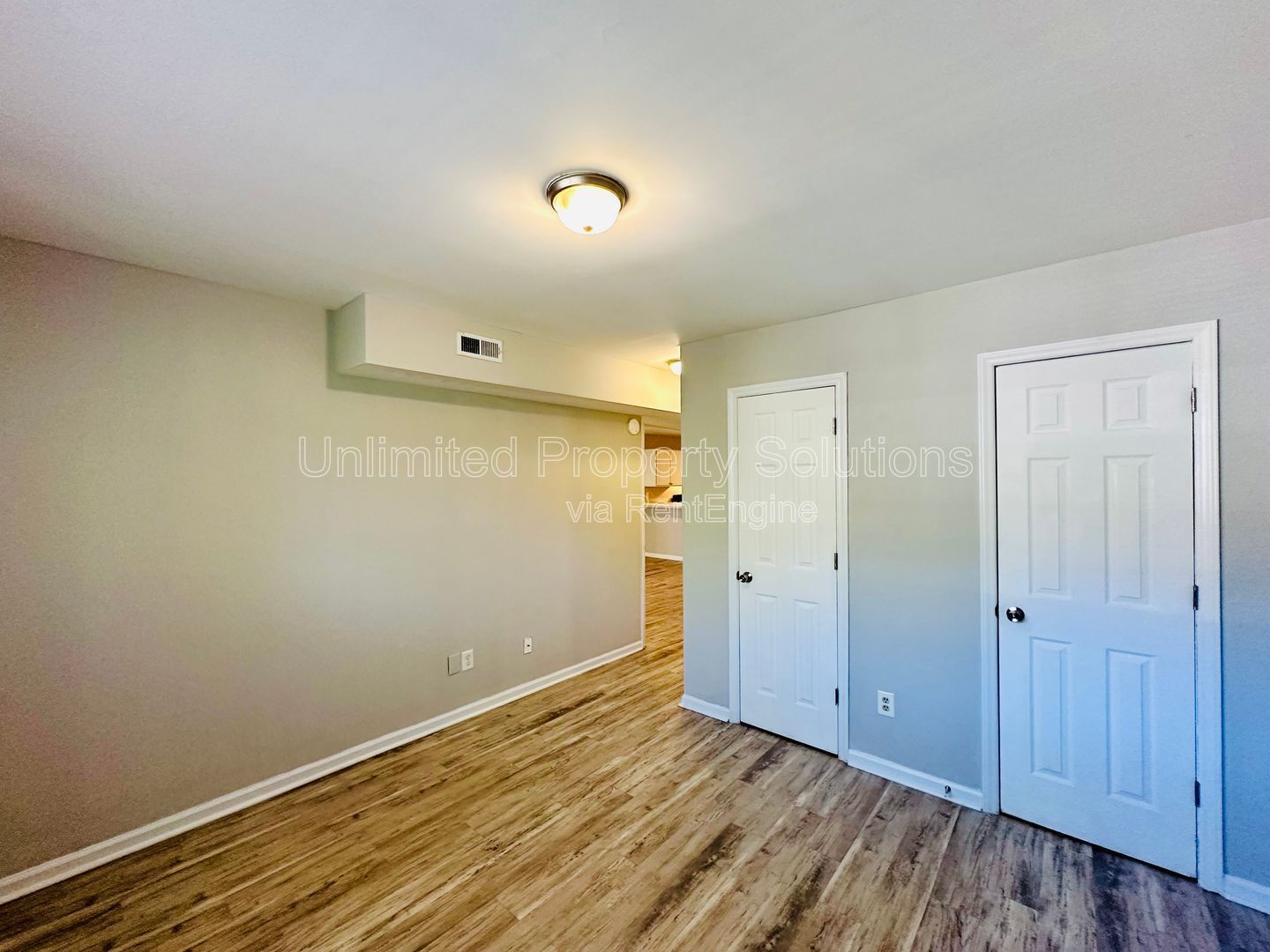 Condo Available - Minutes to Downtown Wilmington! **FREE APPLICATION FEE** property image