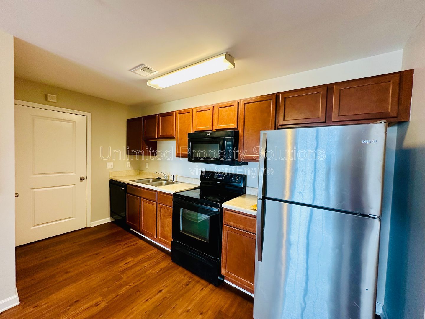 KERR CROSSING! Randall Parkway - minutes to UNCW/on UNCW bus line property image