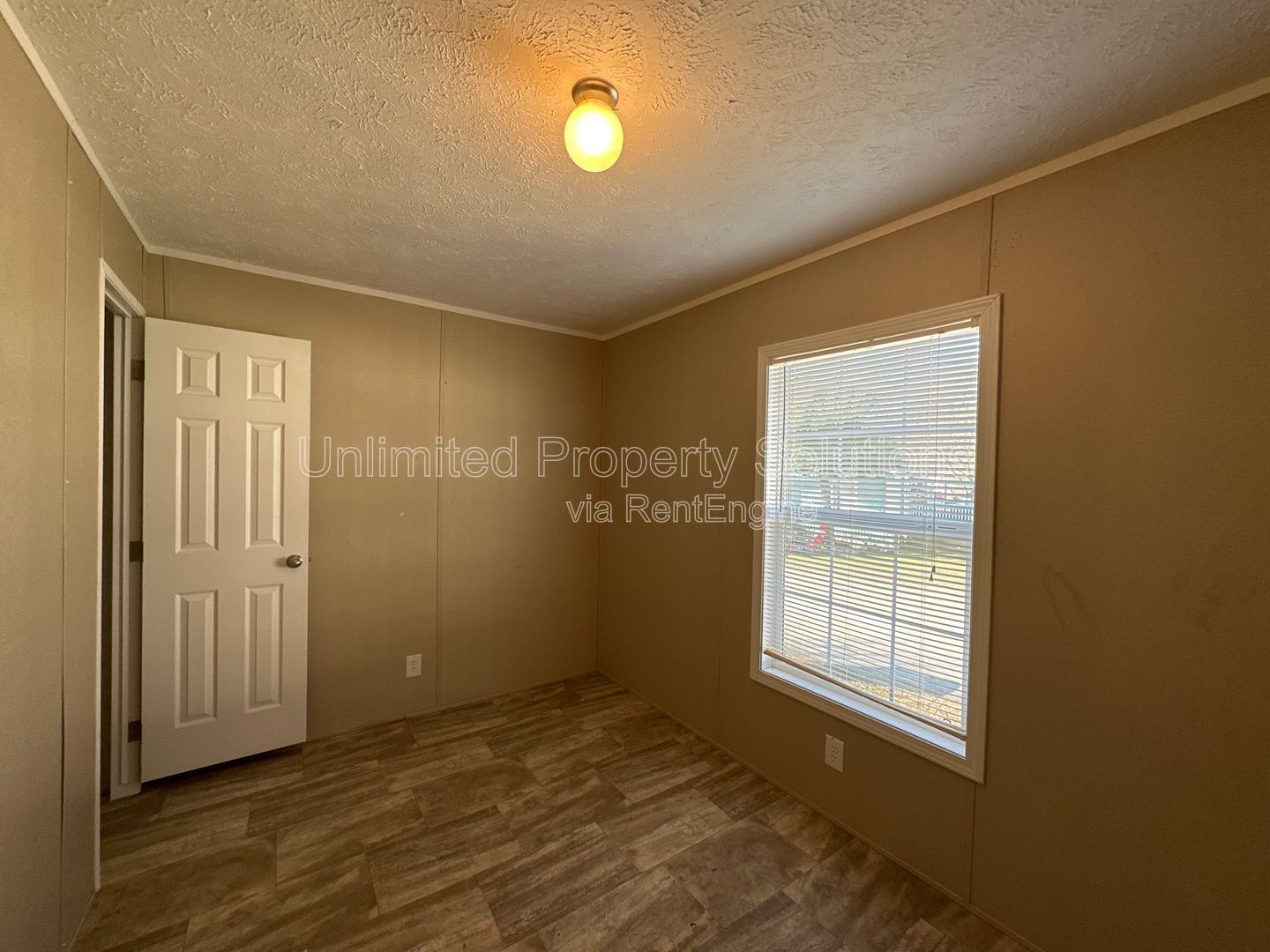 WISTERIA PARK - Navassa/Leland - Three Bedroom/2 Bathroom Mobile Home property image