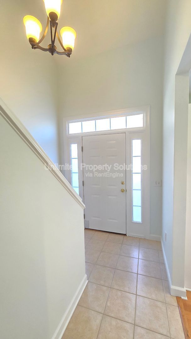 CARLETON PLACE - 2-story Townhome End Unit -  in desirable Carleton Place near UNCW! property image