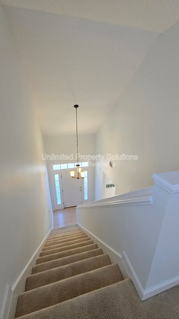 CARLETON PLACE - 2-story Townhome End Unit -  in desirable Carleton Place near UNCW! property image