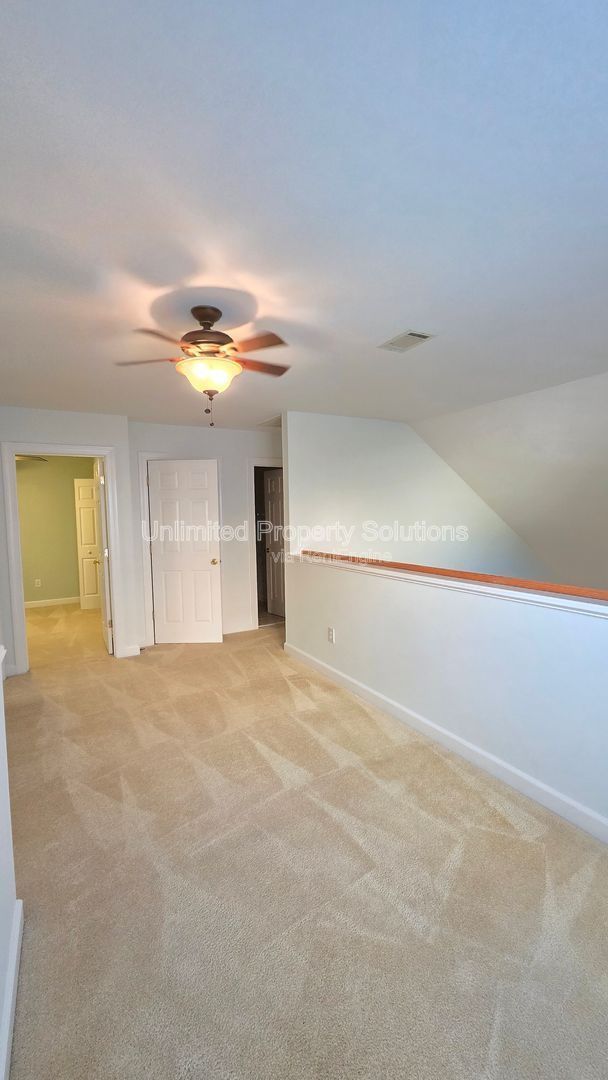 CARLETON PLACE - 2-story Townhome End Unit -  in desirable Carleton Place near UNCW! property image