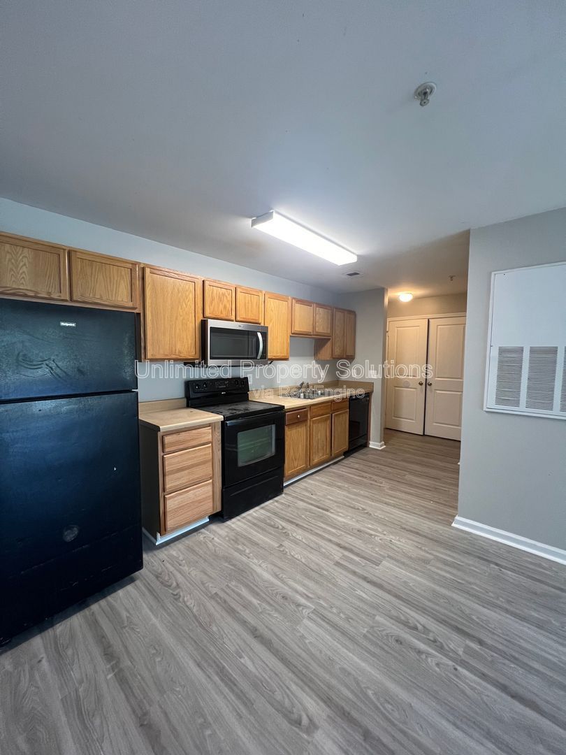 Kerr Avenue & Randall Parkway! property image