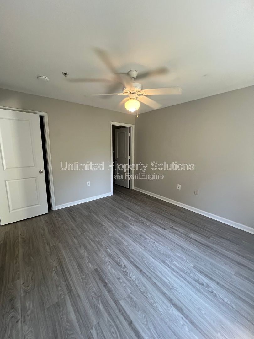 Kerr Avenue & Randall Parkway! property image