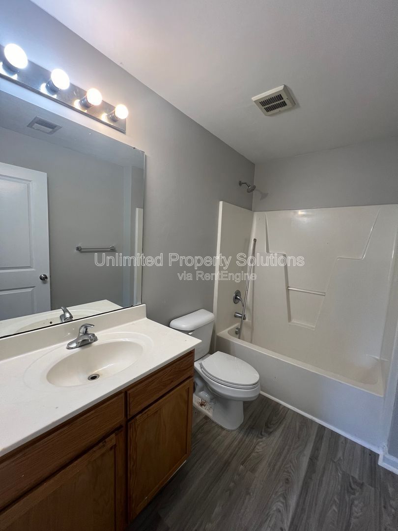 Kerr Avenue & Randall Parkway! property image