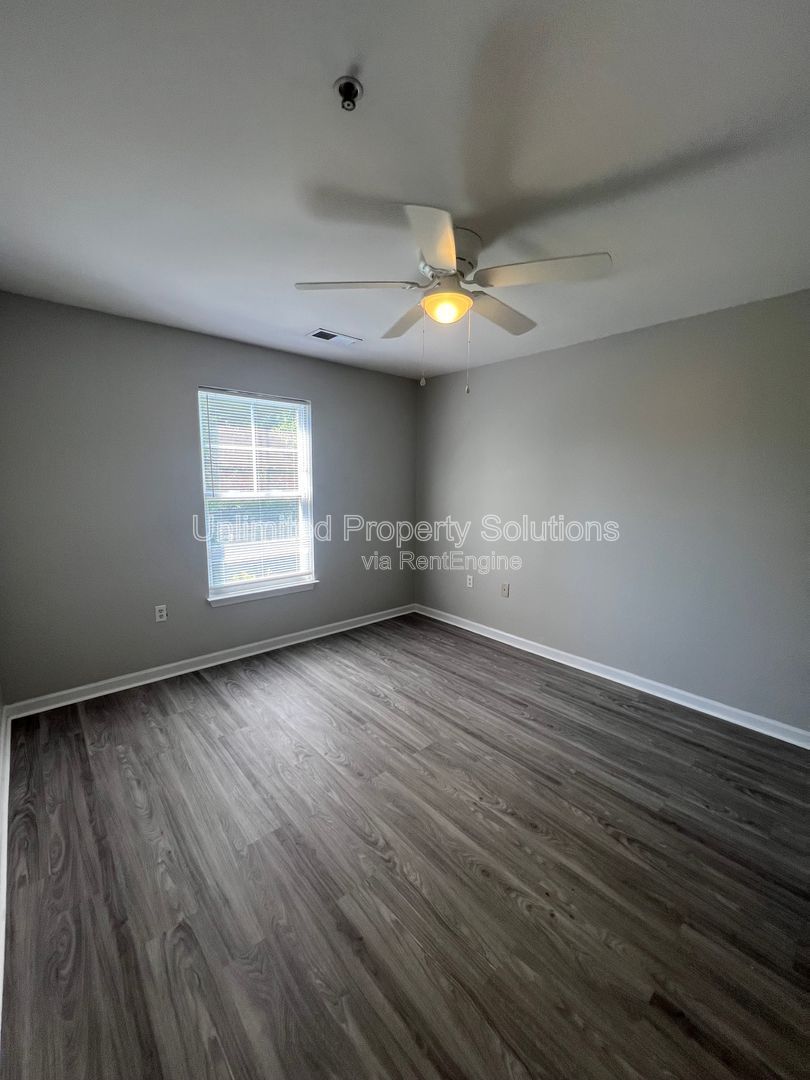 Kerr Avenue & Randall Parkway! property image