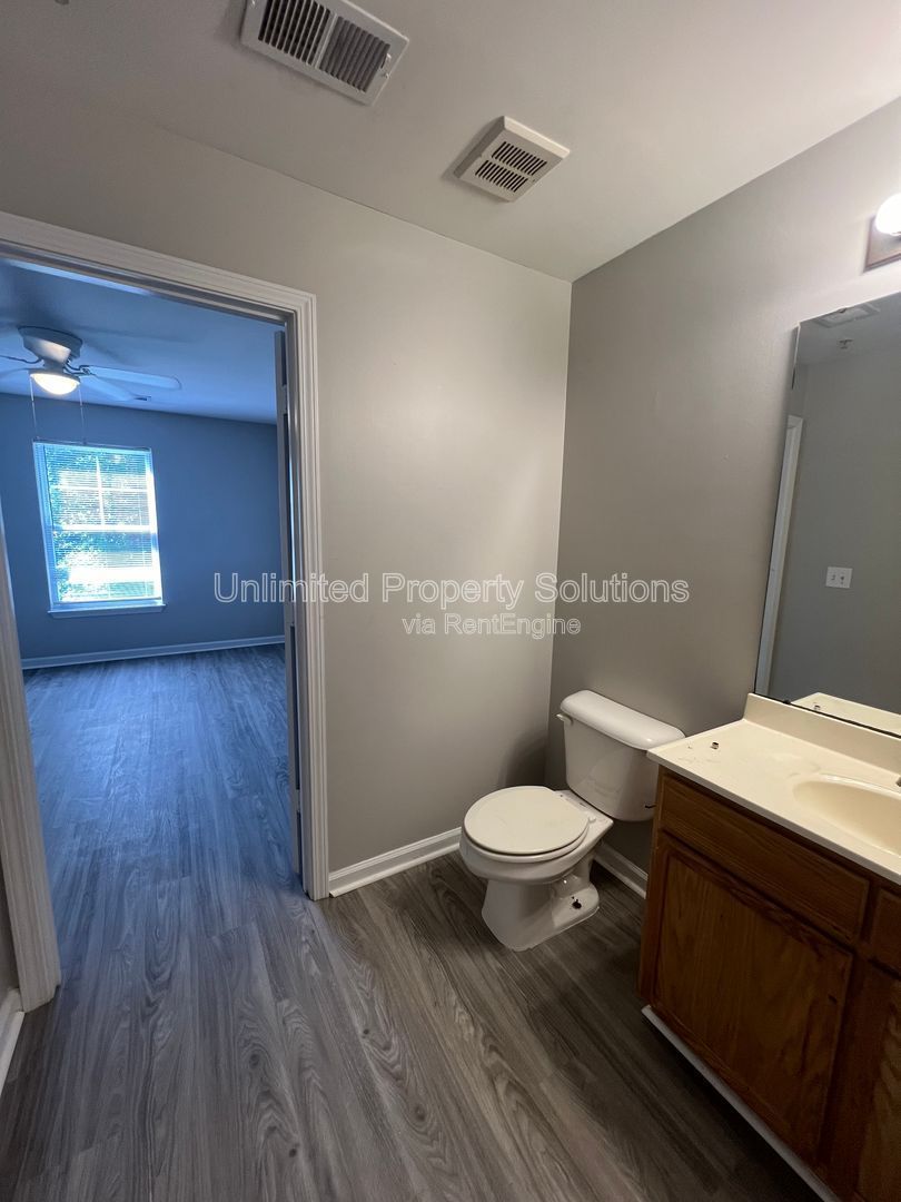 Kerr Avenue & Randall Parkway! property image