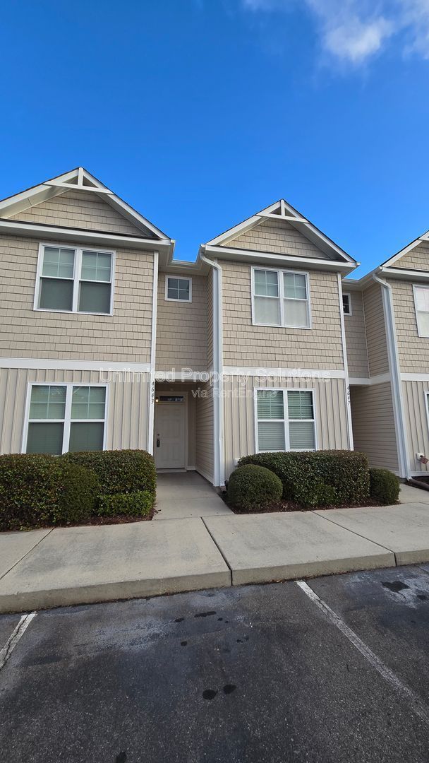 SAYLOR'S WATCH - 3 Bedroom Townhome in Monkey Junction/South Wilmington! property image