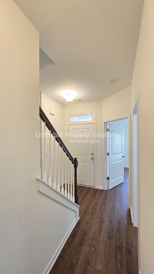 SAYLOR'S WATCH - 3 Bedroom Townhome in Monkey Junction/South Wilmington! property image