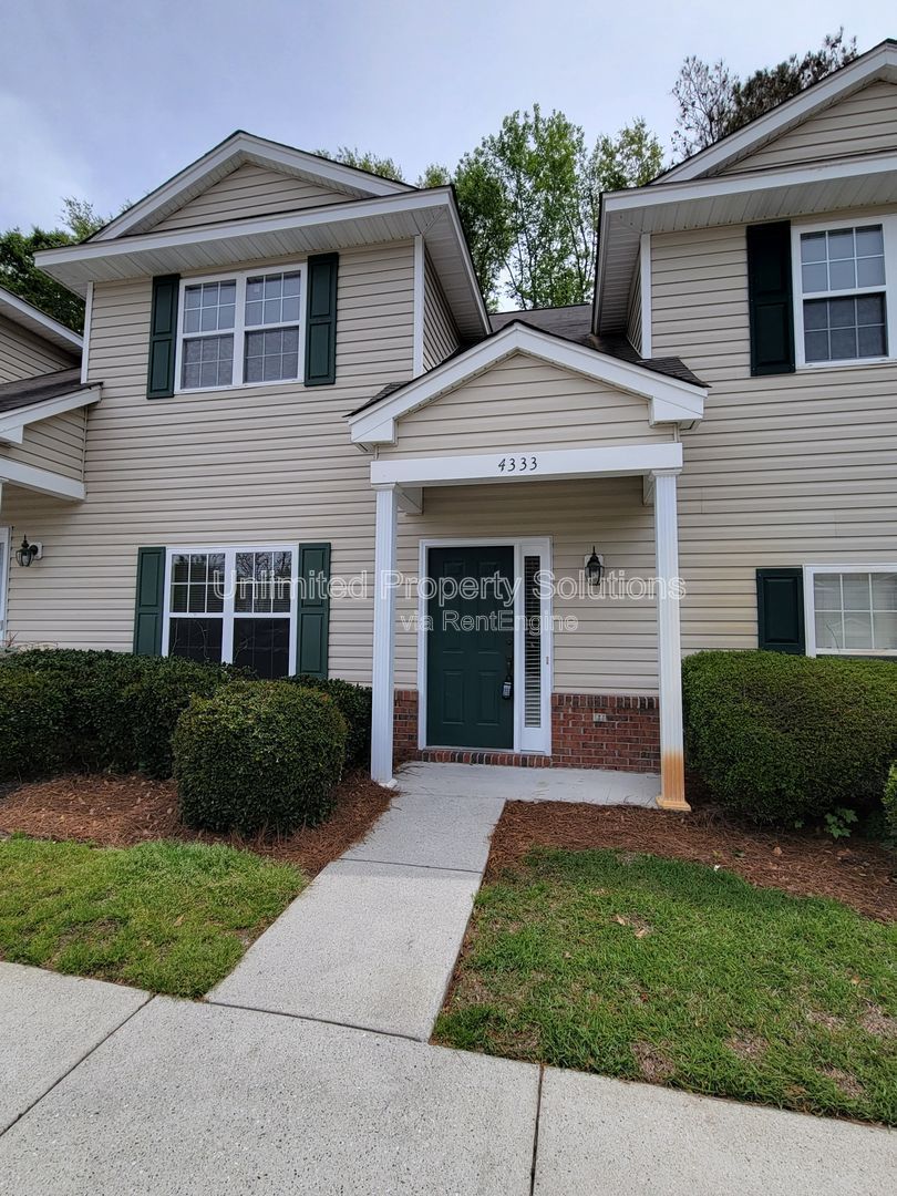 HEATHFIELD HALL- 3BD/2BA Townhome property image