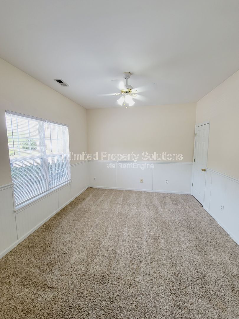 HEATHFIELD HALL- 3BD/2BA Townhome property image