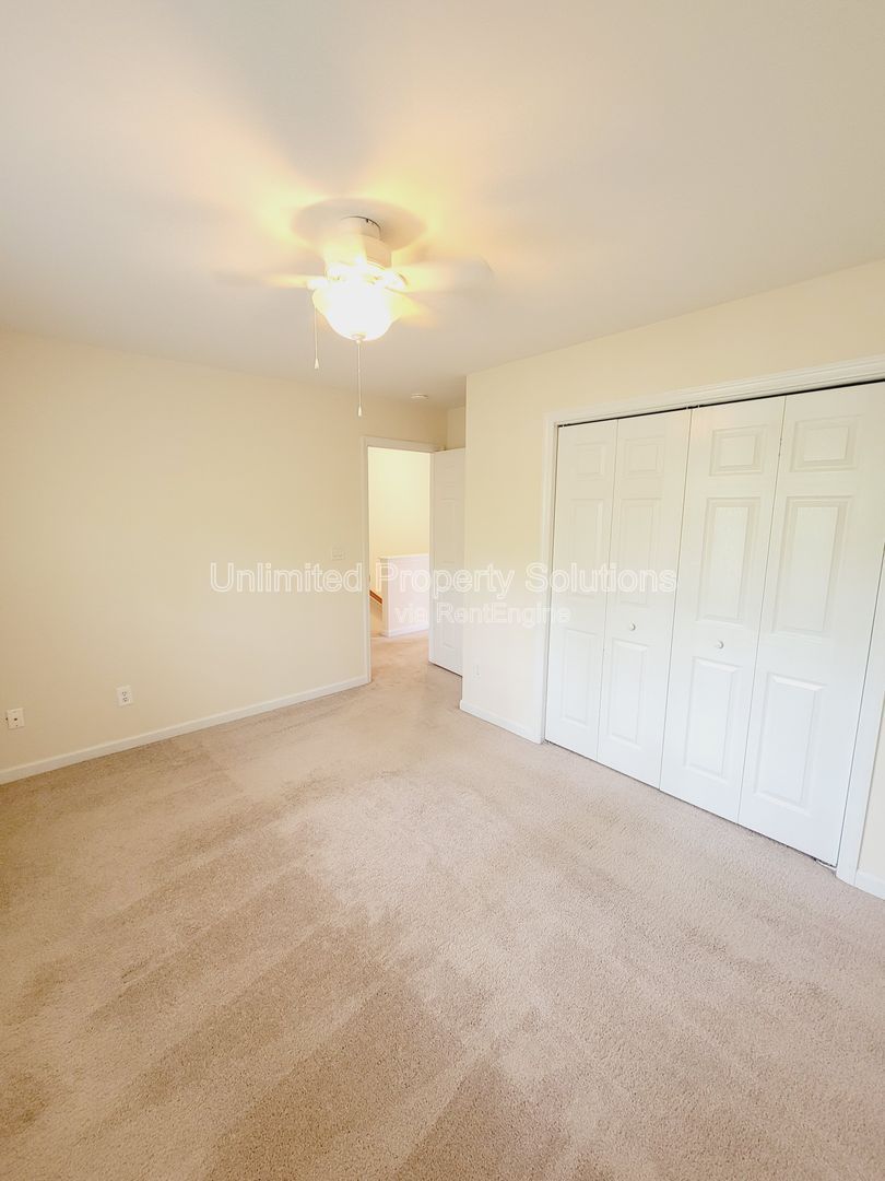 HEATHFIELD HALL- 3BD/2BA Townhome property image
