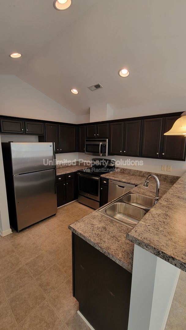 LELAND - Mallory Creek Plantation - 3 Bedroom House Available April 1st! property image