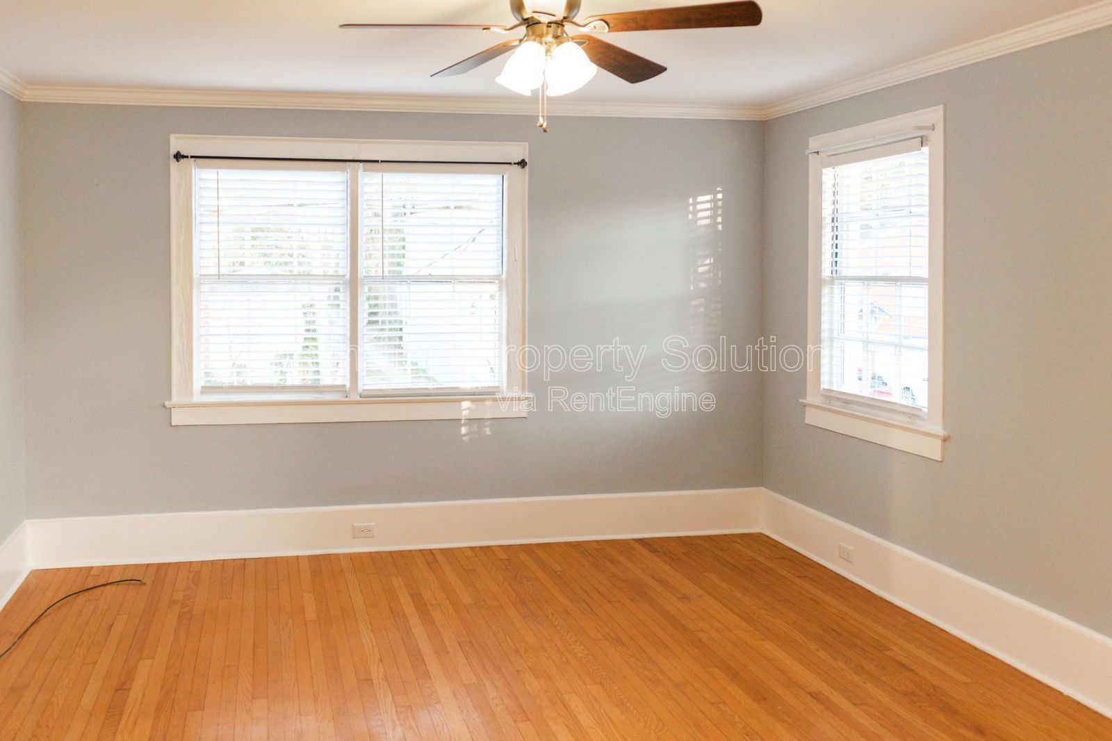 DOWNTOWN GARAGE APARTMENT - Chestnut & 16th Streets property image