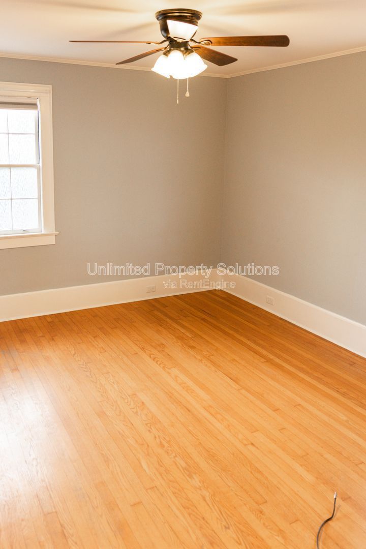 DOWNTOWN GARAGE APARTMENT - Chestnut & 16th Streets property image