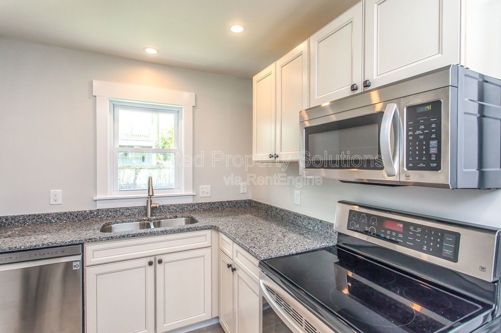 CAROLINA BEACH - Only 4 blocks to the beach! property image