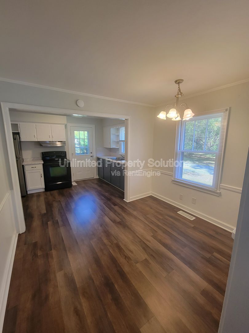 OLEANDER DRIVE - MINUTES TO WRIGHTSVILLE BEACH! property image