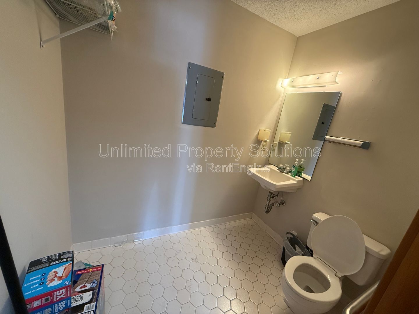 North Kerr Office Park - Office Space Available mid-May! property image