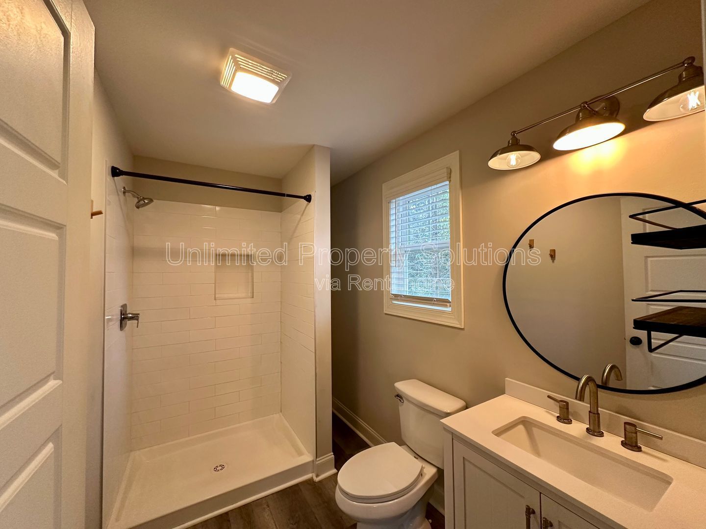 CASTLE HAYNE - Charming Craftsman style bungalow! property image