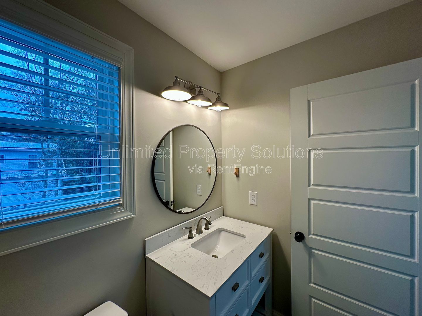 CASTLE HAYNE - Charming Craftsman style bungalow! property image