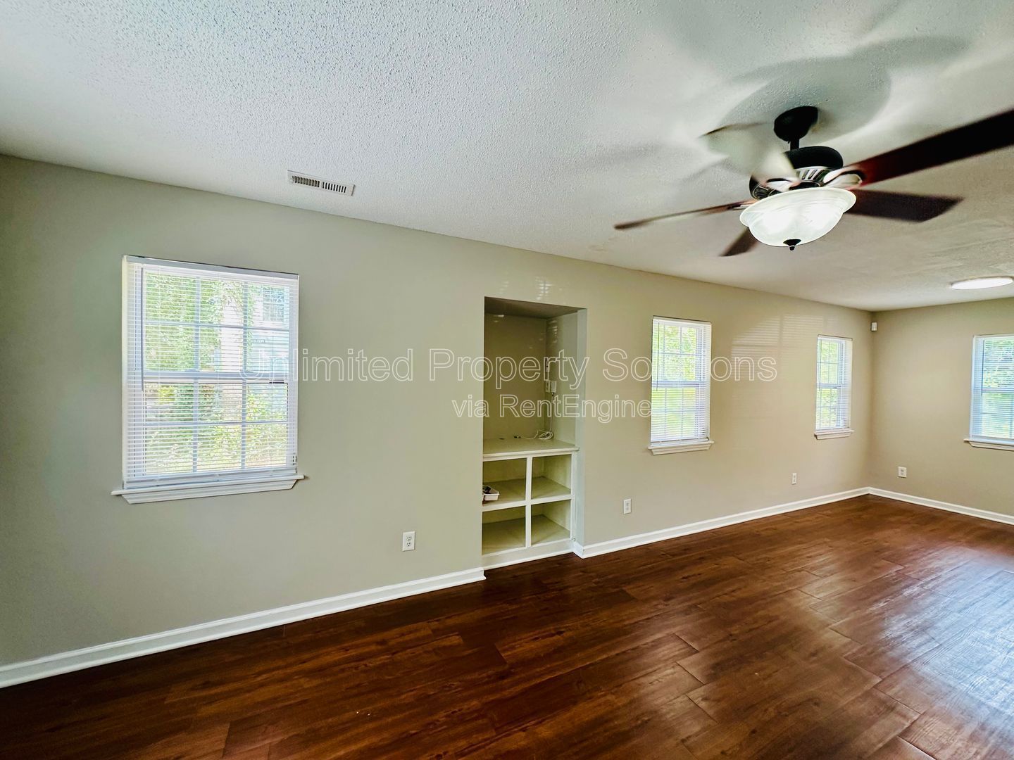 BONHAM AVENUE - 4 Bedroom - UNCW and CFCC Students Welcome property image