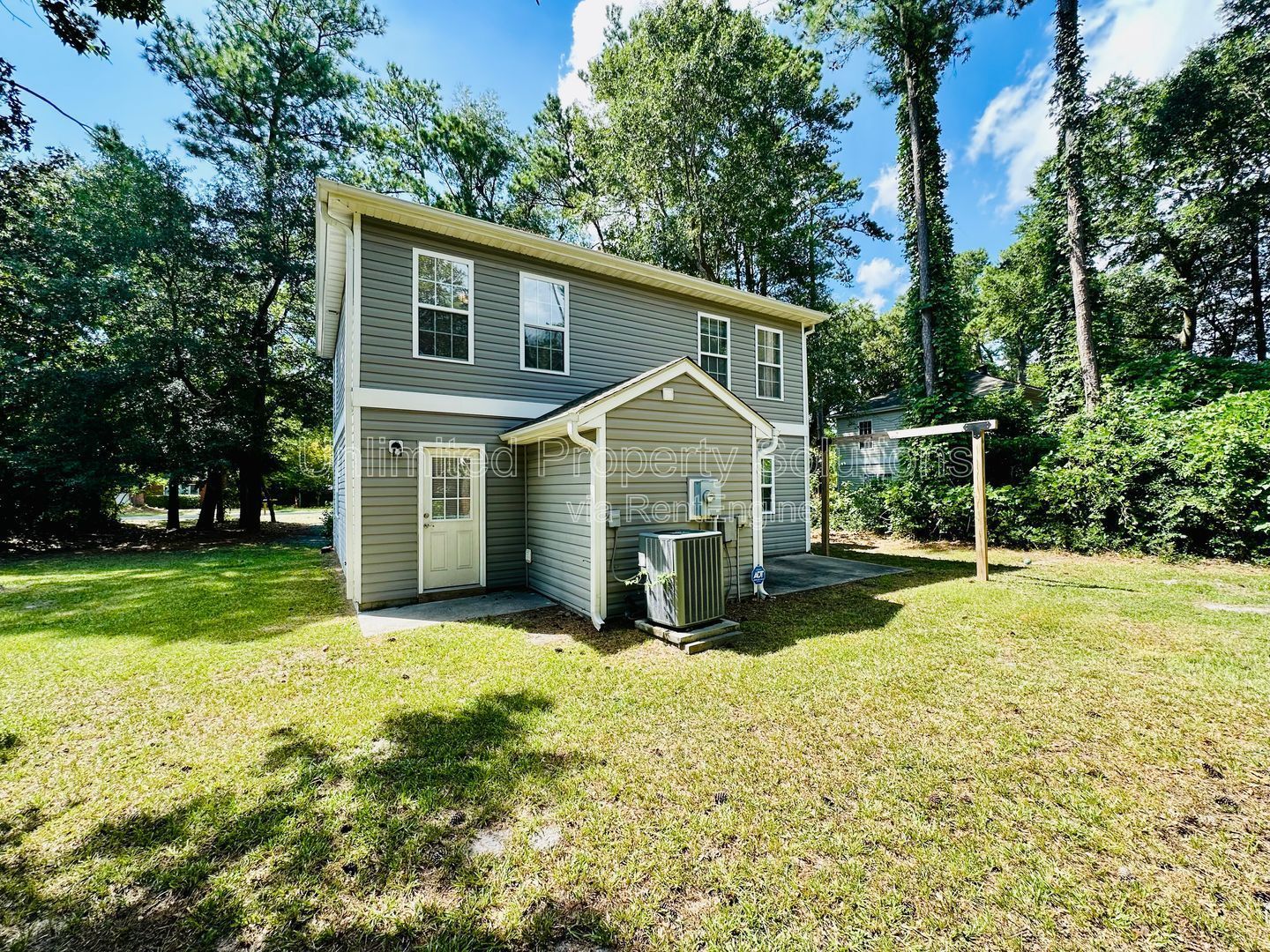 BONHAM AVENUE - 4 Bedroom - UNCW and CFCC Students Welcome property image