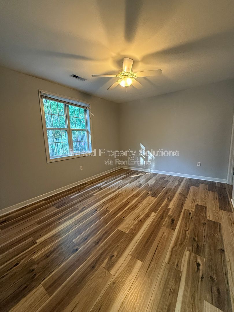 Carleton Place - College Rental ~ Near UNCW/Wrightsville Beach! property image