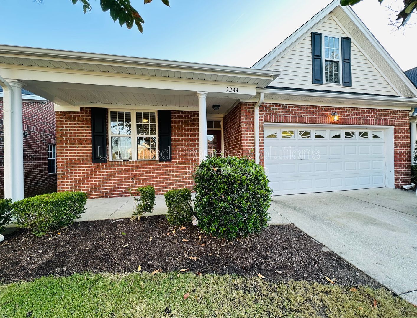 CARLETON PLACE - 3 Bedroom/2 Baths - UNCW Students Welcome! property image