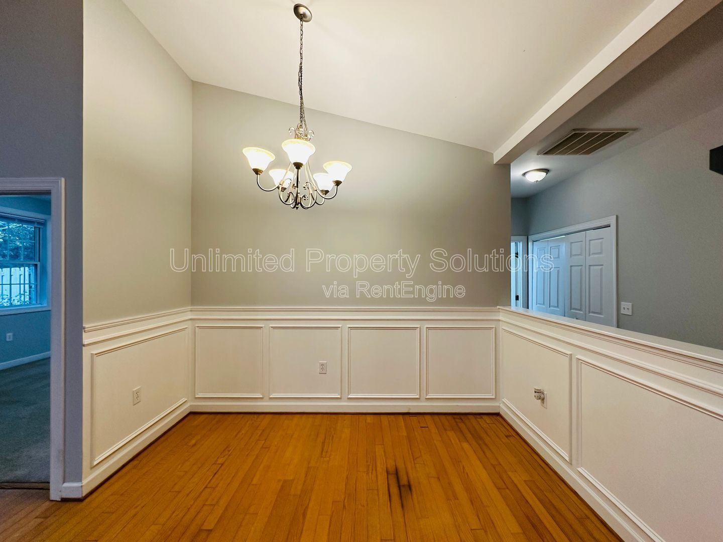 CARLETON PLACE - 3 Bedroom/2 Baths - UNCW Students Welcome! property image