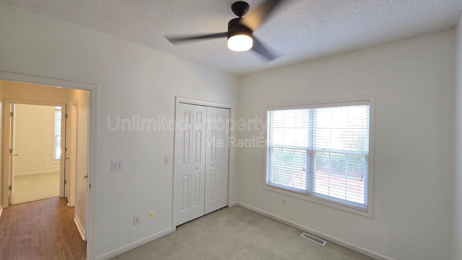 LANSDOWNE ESTATES - Located off South College minutes from Masonboro Loop area! property image