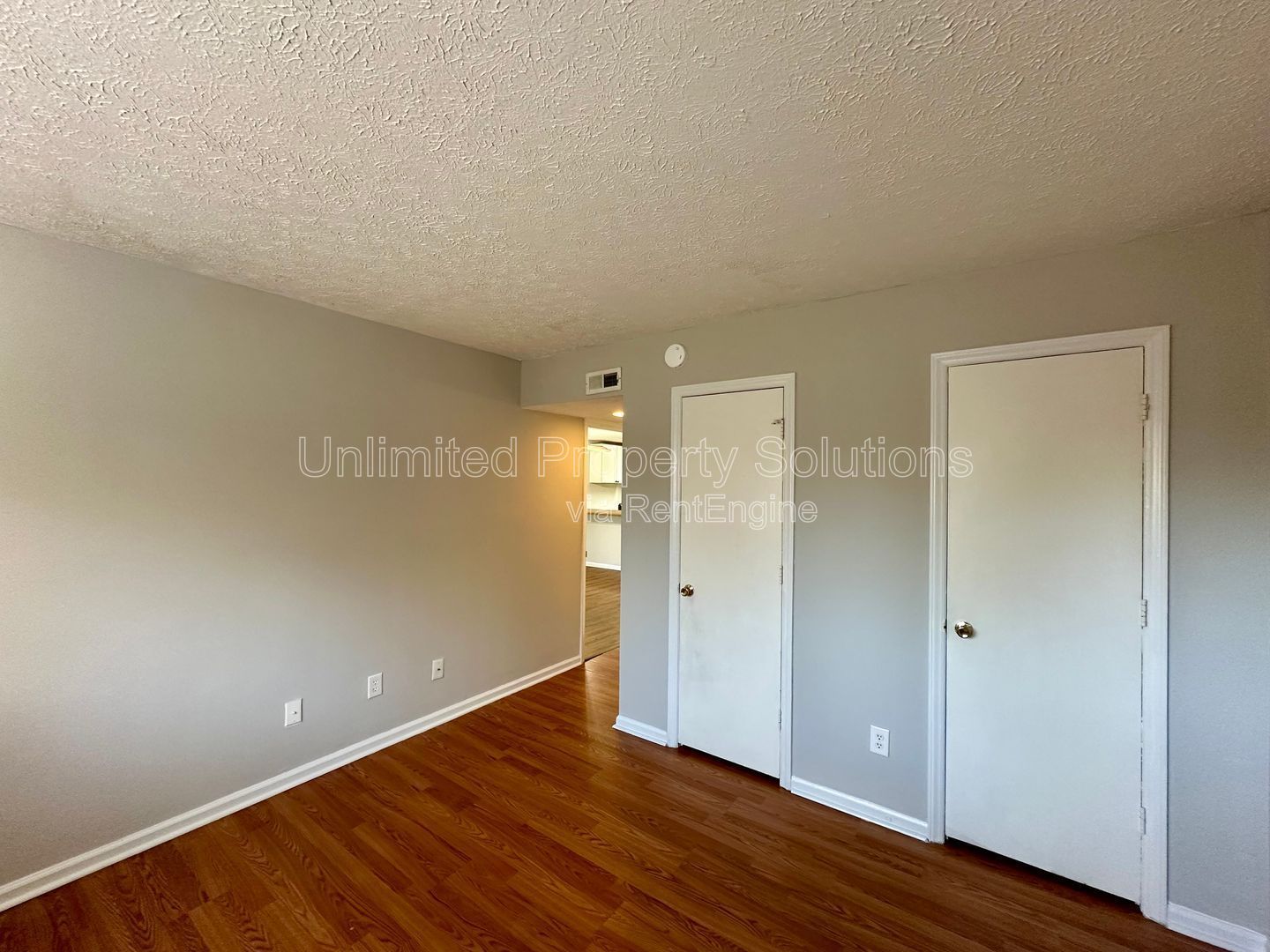 Condo Available - Minutes to Downtown Wilmington! **FREE APPLICATION FEE!** property image