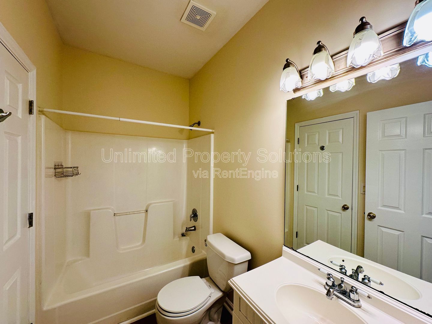 HEATHFIELD HALL- 3BD/2BA Townhome property image