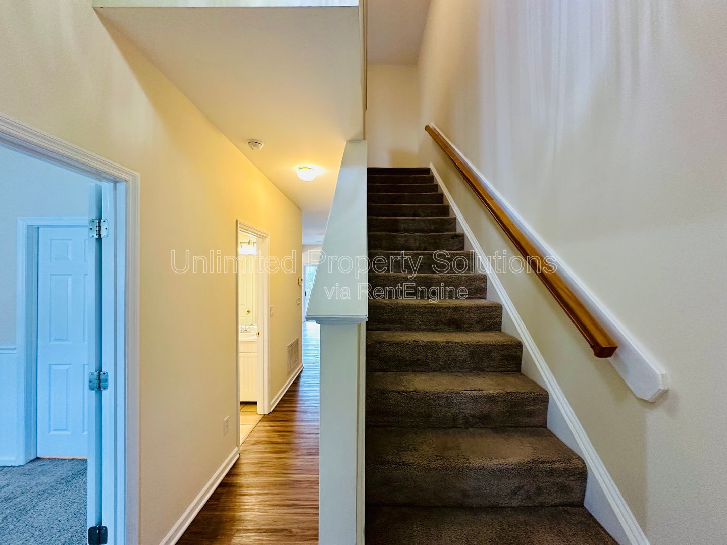 HEATHFIELD HALL- 3BD/2BA Townhome property image