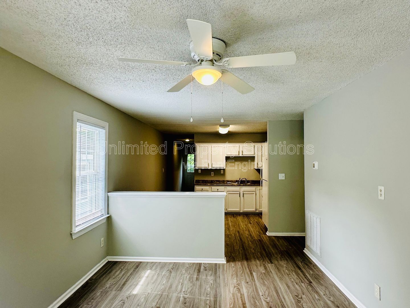 DOWNTOWN WILMINGTON - 3BD/2BA - Blocks from Castle Street Arts District! property image